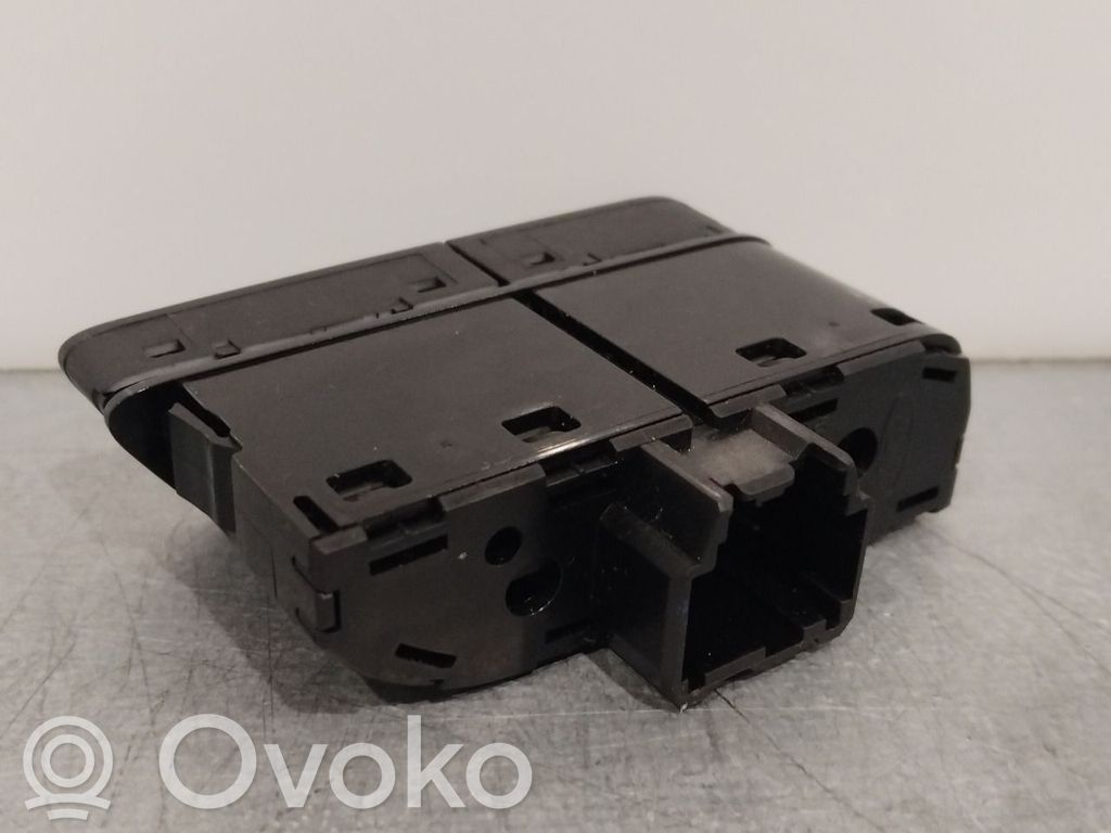 Ford Transit -  Tourneo Connect Otros interruptores/perillas/selectores 