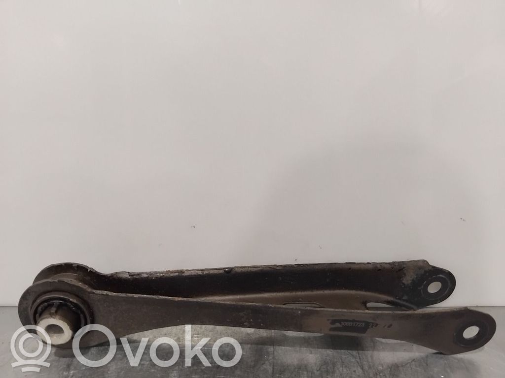 MG MG4 ev Querlenker hinten 