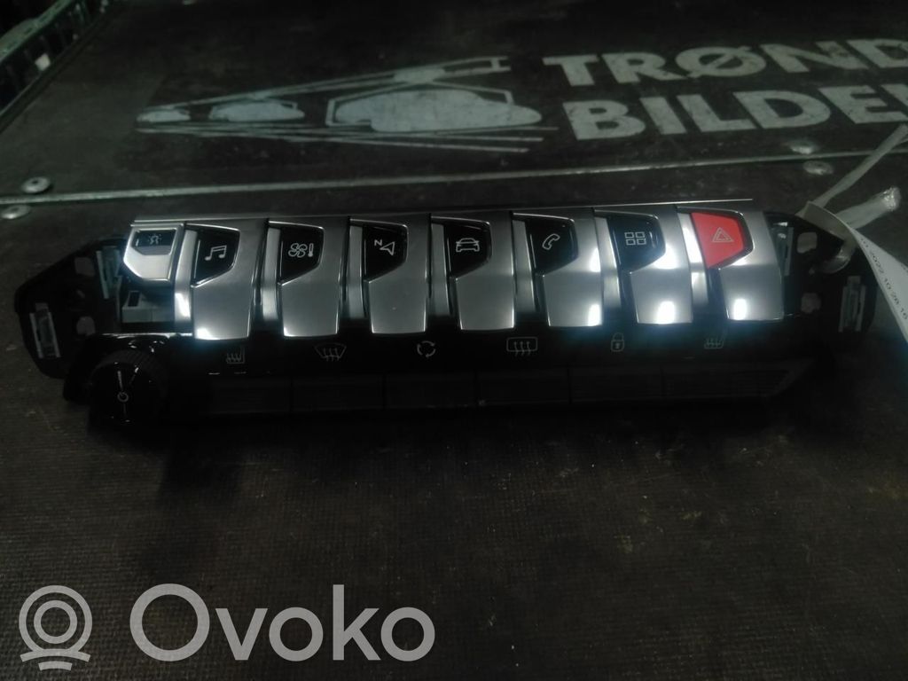 Peugeot 3008 II Console centrale, commande chauffage/clim 