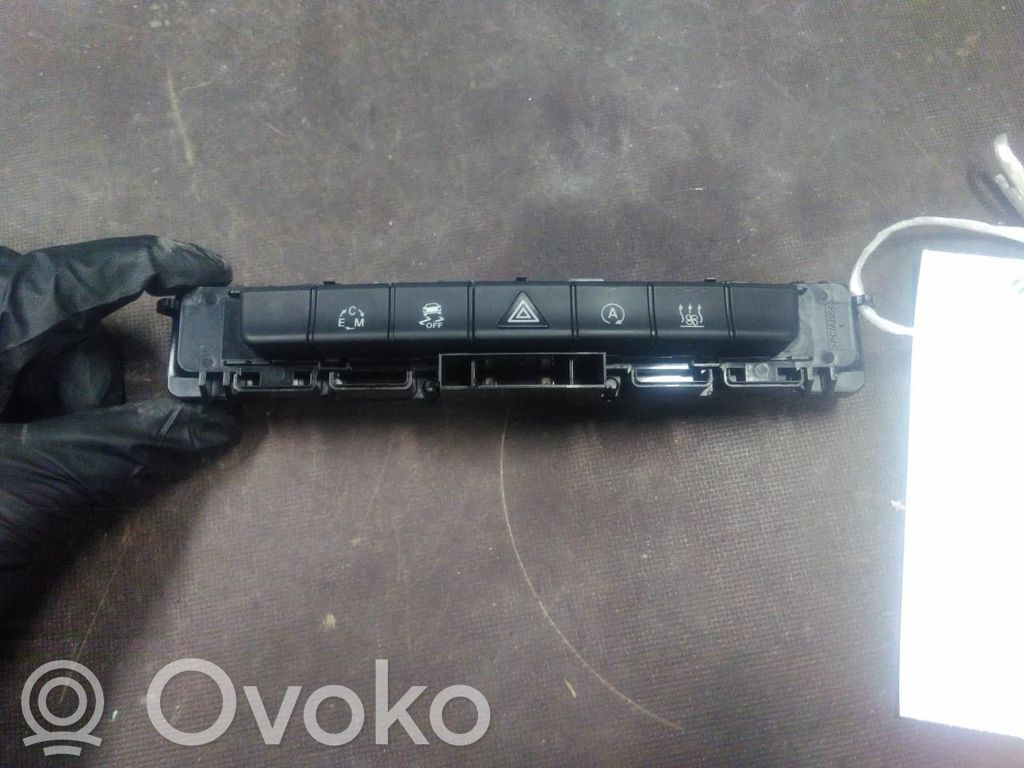 Mercedes-Benz Vito Viano W447 Interruttore luci di emergenza 