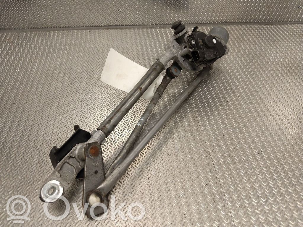 Subaru Outback (BS) Tiranti del tergicristallo anteriore