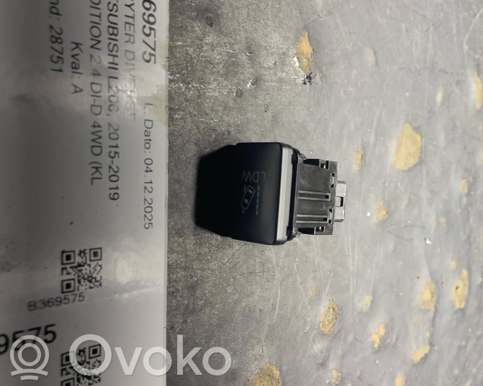 Mitsubishi L200 Otros interruptores/perillas/selectores 