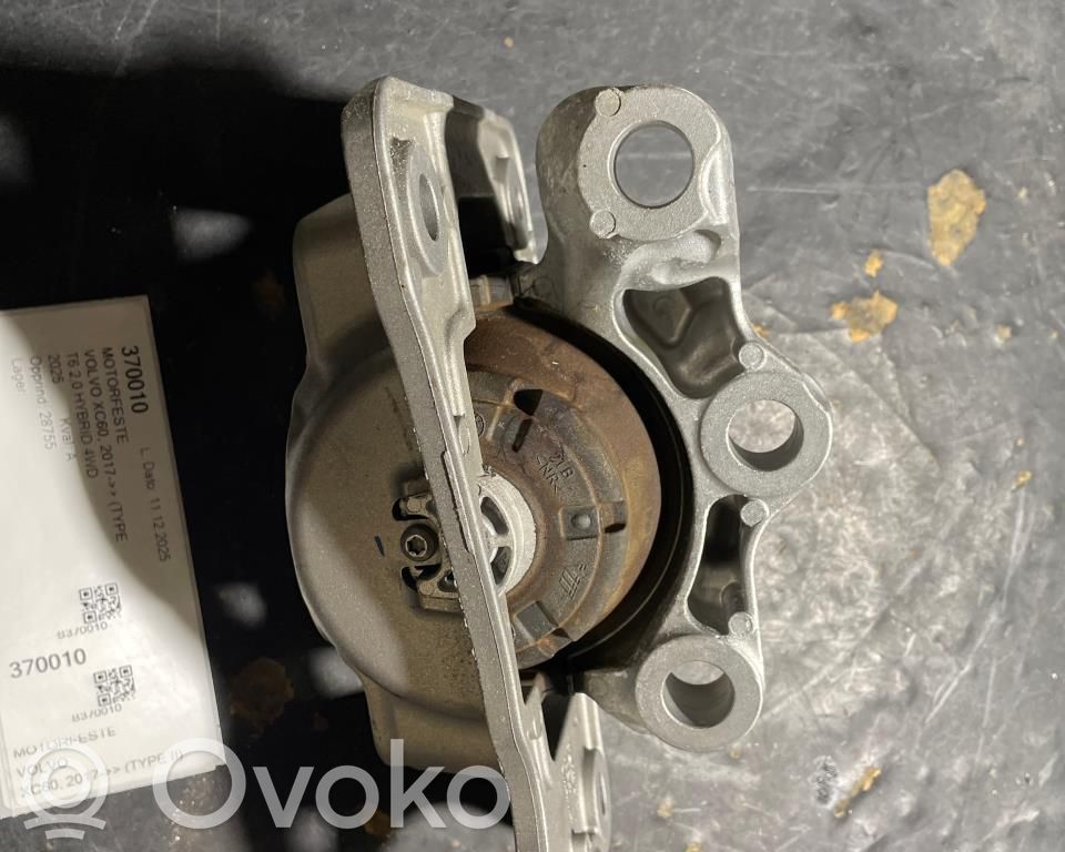 Volvo XC60 Supporto di montaggio del motore 