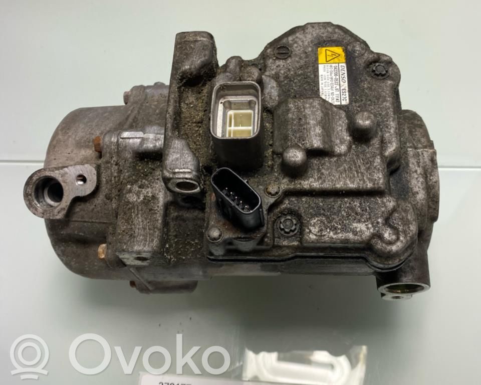 Toyota RAV 4 (XA40) Compresseur de climatisation 