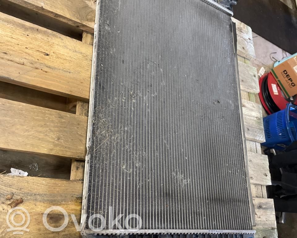 Volvo V40 Radiator lichid răcire 