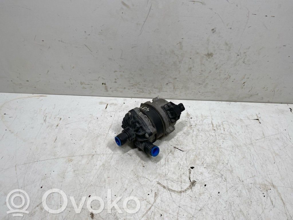 Volvo V60 Pompe de circulation d'eau 