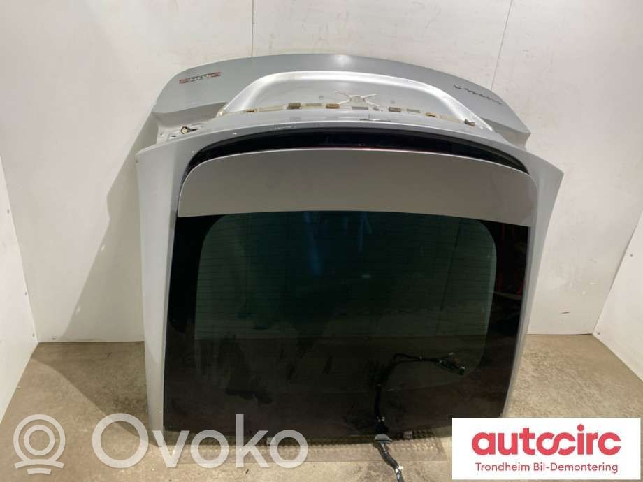 Tesla Model X Tailgate/trunk/boot lid 