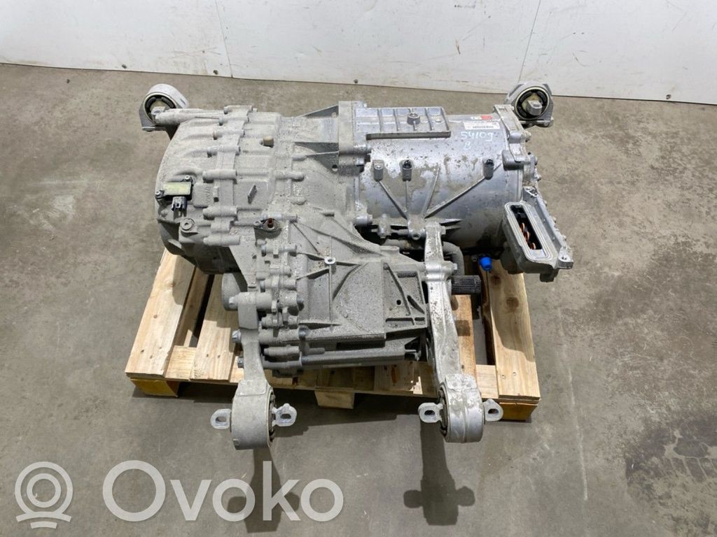 Porsche Taycan 9J1 Silnik elektryczny samochodu 