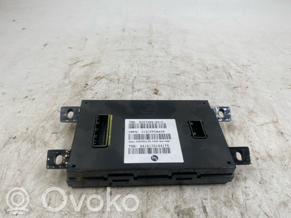 Tesla Model X Air conditioning/heating control unit 