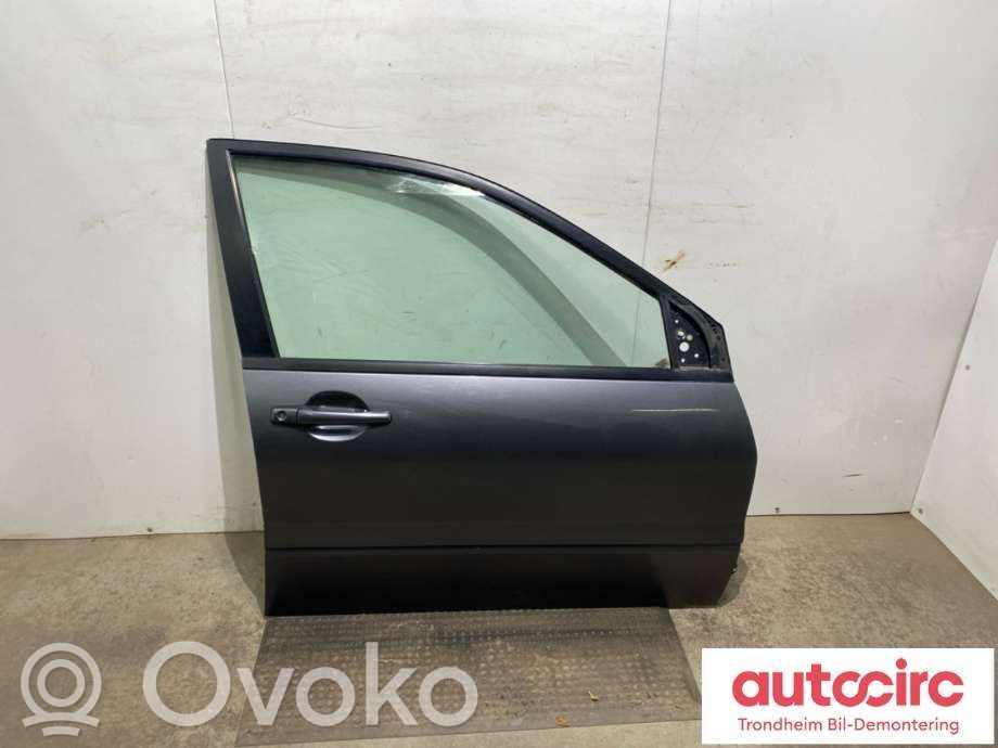 Дверь   5700A040,5700A040