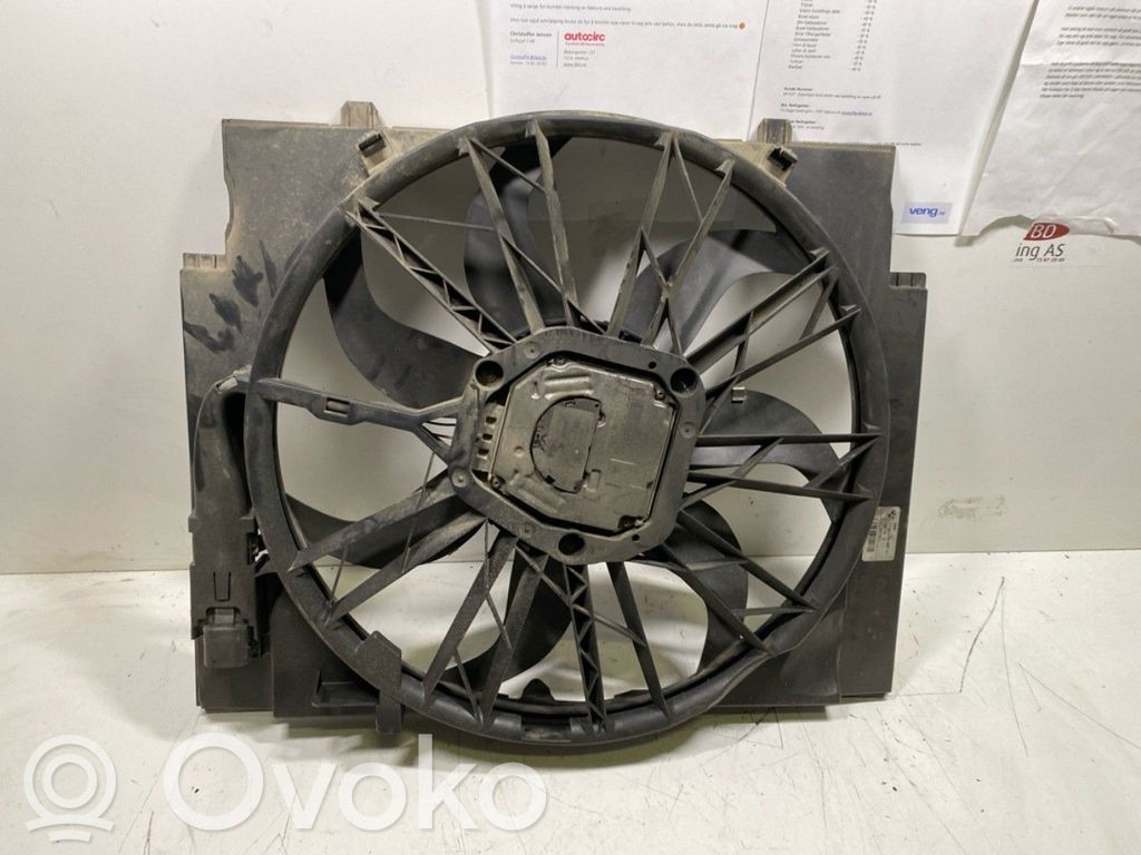 BMW 5 E60 E61 Radiator cooling fan shroud 