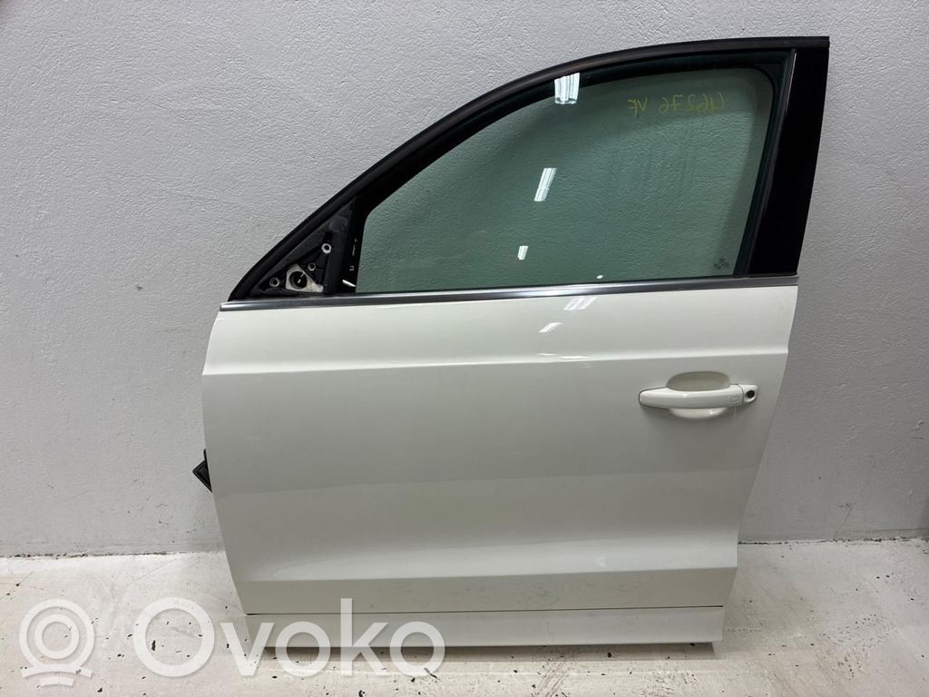 Audi Q3 8U Puerta delantera 