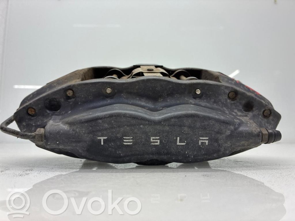 Tesla Model X Задний суппорт 