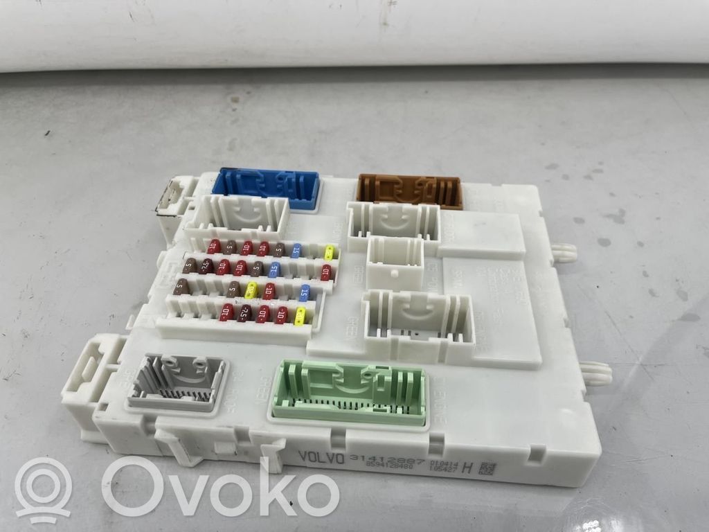 Volvo V40 Virsbūves modulis 