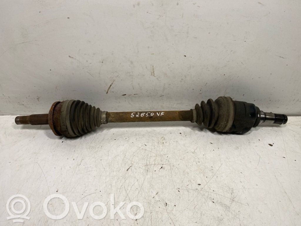 Toyota Auris 150 Półoś przednia 