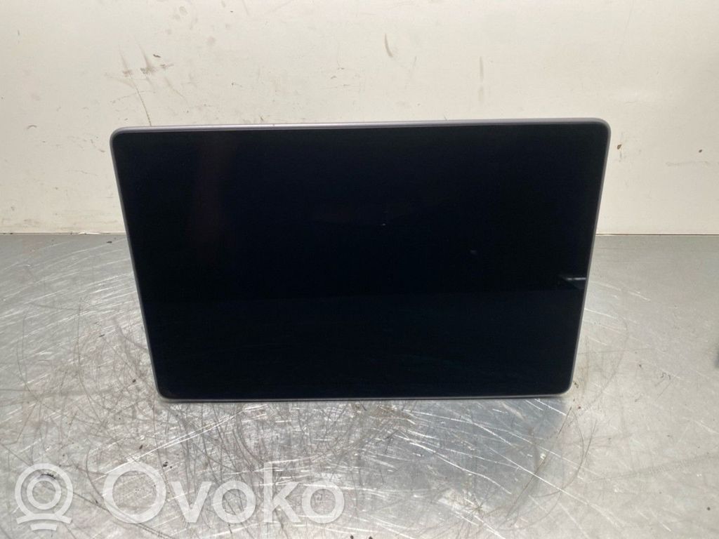 Tesla Model Y Head unit multimedia control 