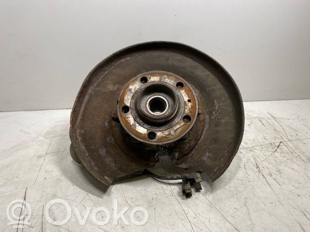 Volvo XC70 Mangueta de dirección de rueda trasera 