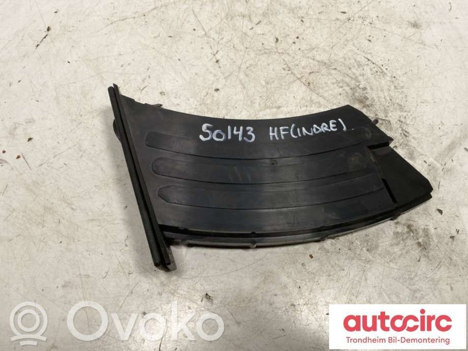 BMW 5 E60 E61 Cup holder 