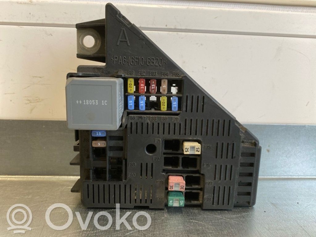 Volvo S90, V90 Juego de caja de fusibles 