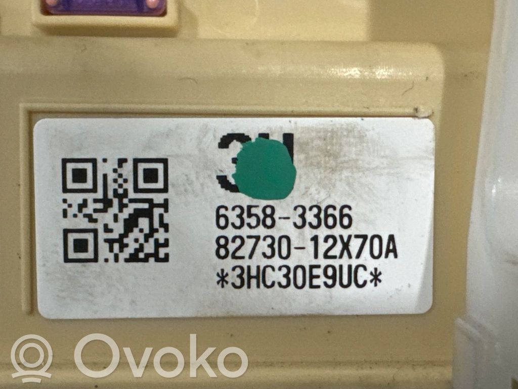 Toyota Auris E180 Juego de caja de fusibles