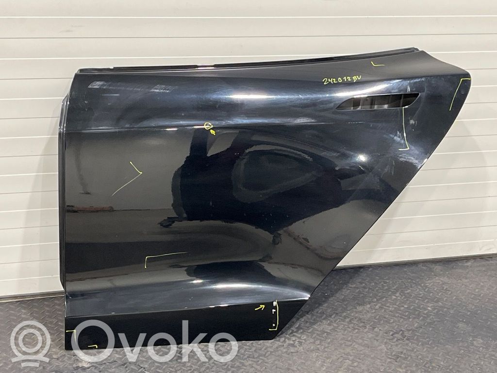 Tesla Model S Galinės durys 