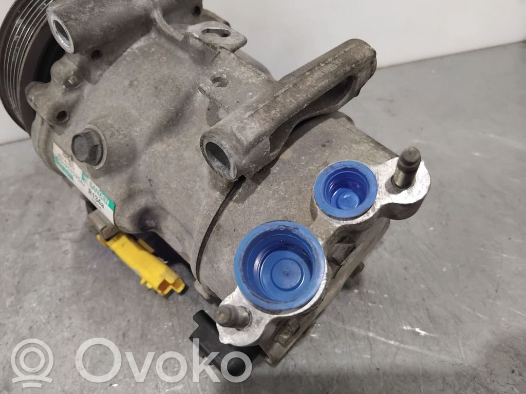 Peugeot 208 I Compressore aria condizionata (A/C) (pompa) 