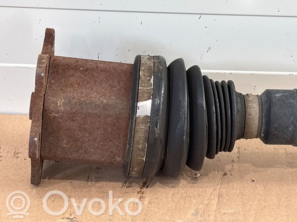 Volkswagen PASSAT B7 Półoś przednia 