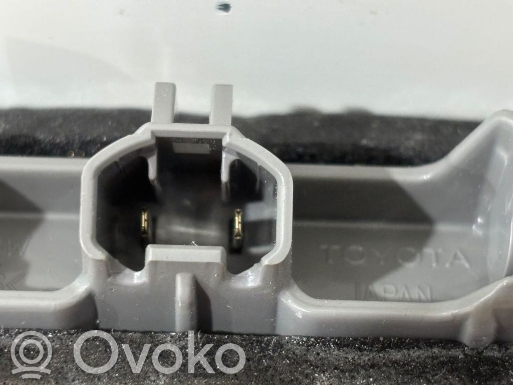 Toyota RAV 4 (XA50) Luce targa