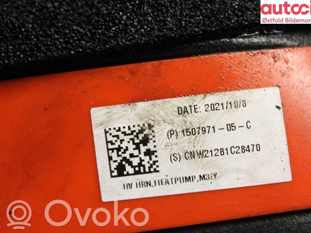 Tesla Model 3 Air conditioning (A/C) compressor (pump) 