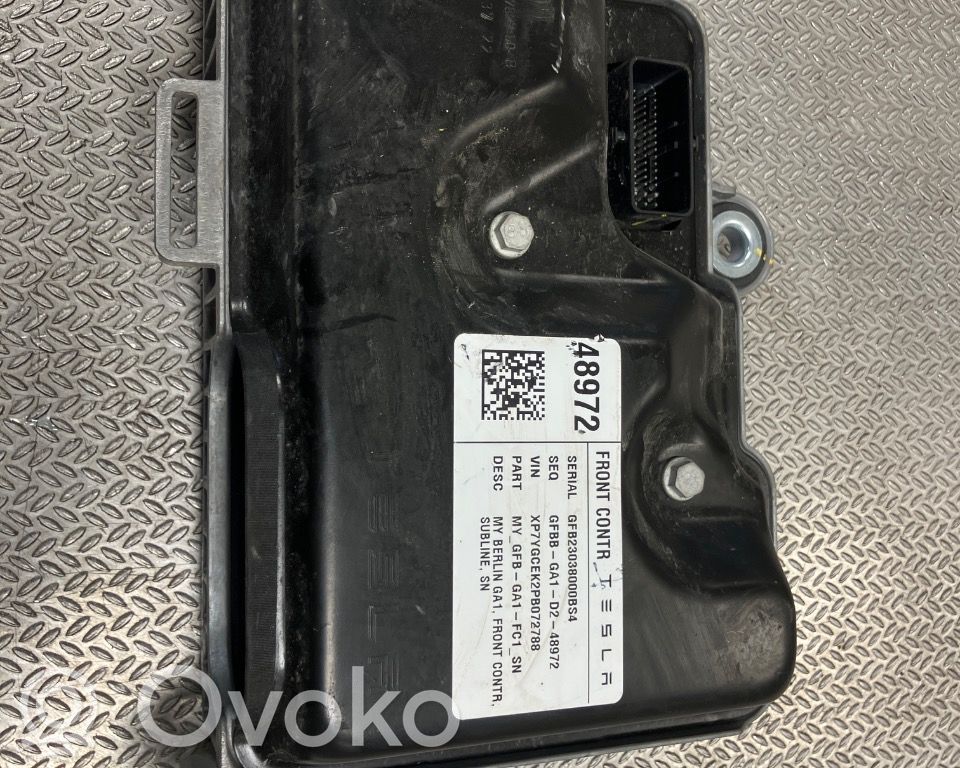 Tesla Model Y Other control units/modules 