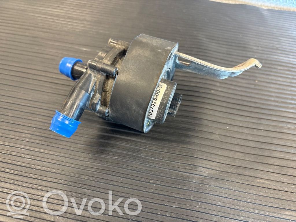 Tesla Model X Pompa obiegowa Webasto 