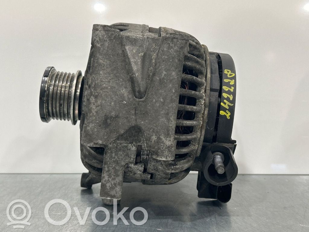 Mercedes-Benz E W211 Alternator 
