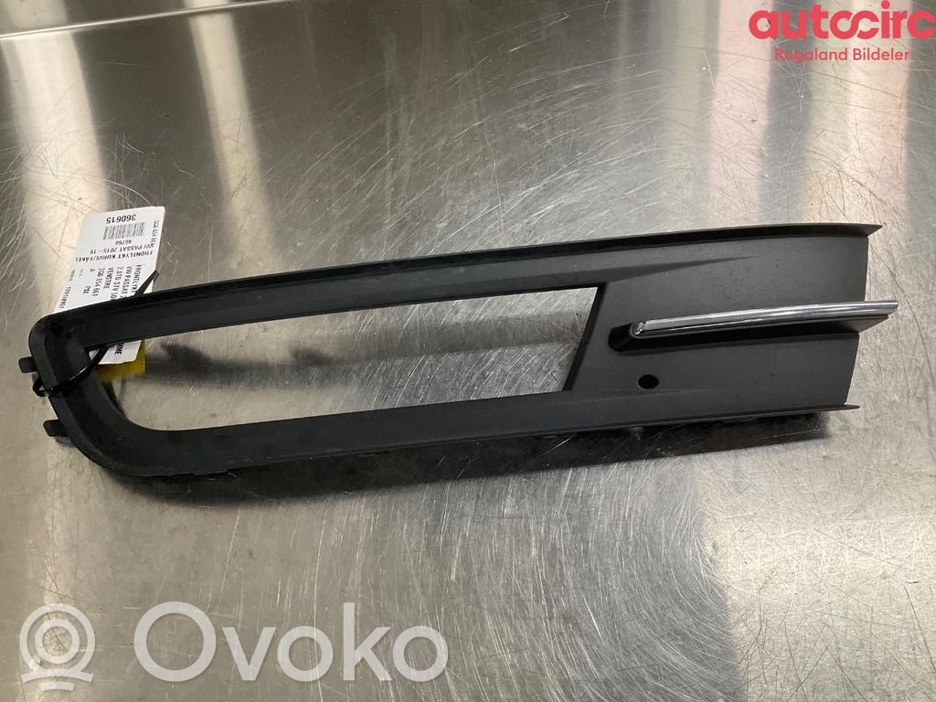 Volkswagen PASSAT B8 Staffa faro/fanale 