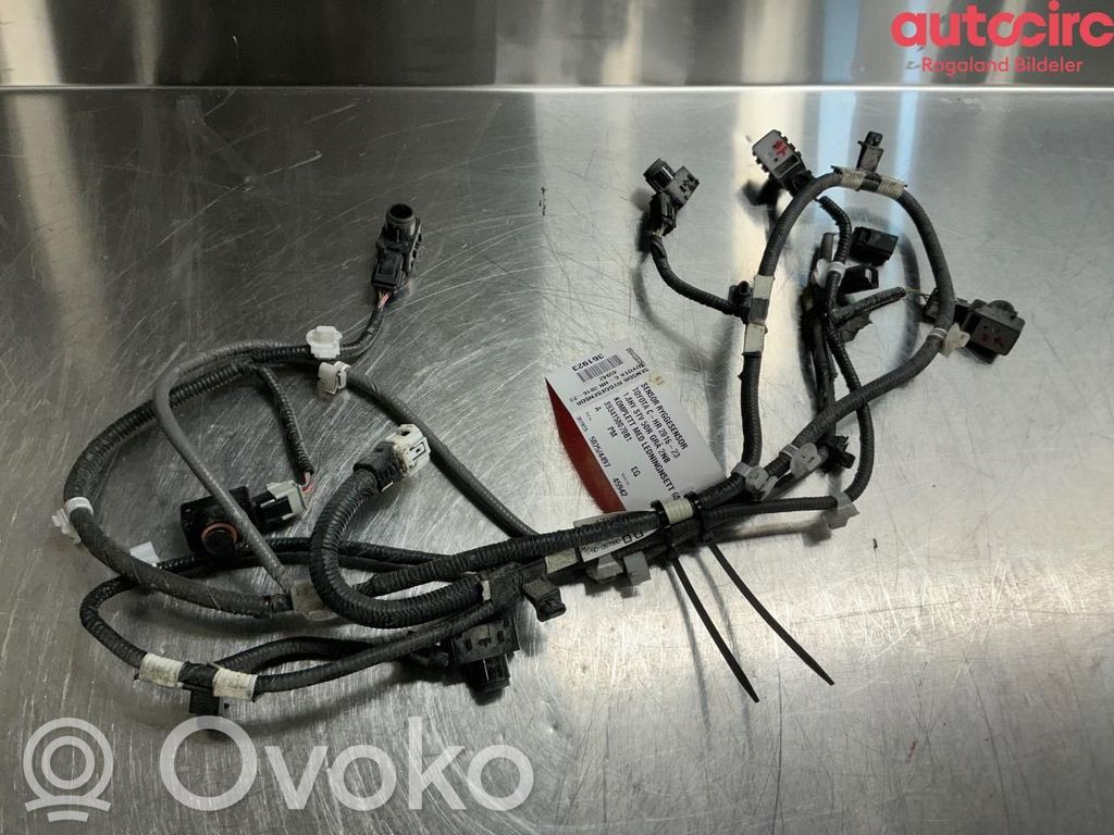 Toyota C-HR I Parking (PDC) sensor switch 