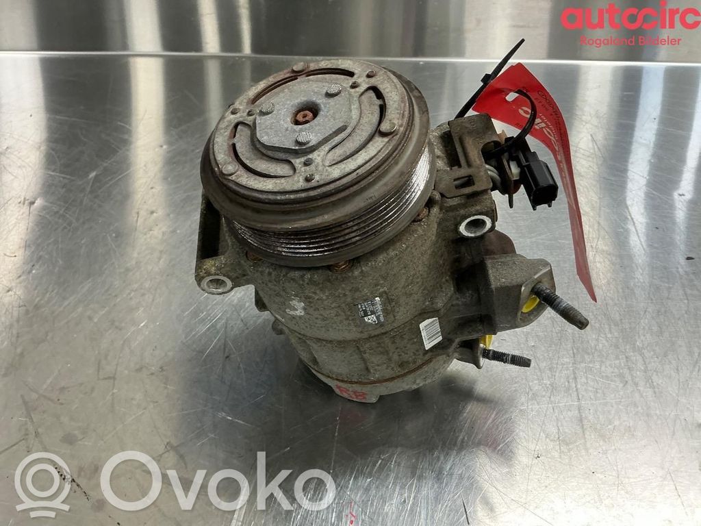 Ford Transit - Tourneo Connect Compressore aria condizionata (A/C) (pompa)
