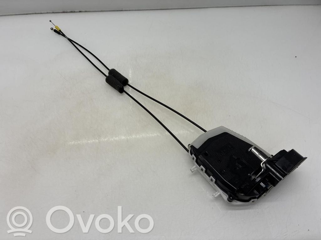 Subaru XV I Takaoven lukko 