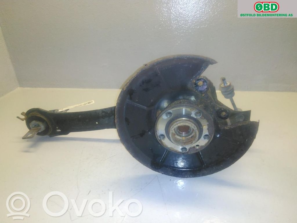 Volvo V60 Achsschenkel hinten