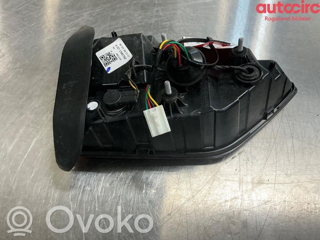 MG ZS Lampă spate în caroserie 