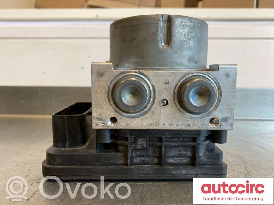 BMW 4 F32 F33 ABS Blokas 
