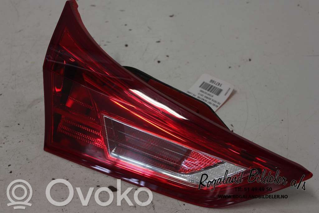 Toyota Auris E180 Takavalot 