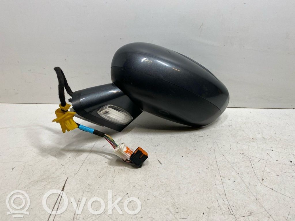Citroen C4 II Elektryczne lusterko boczne drzwi przednich 