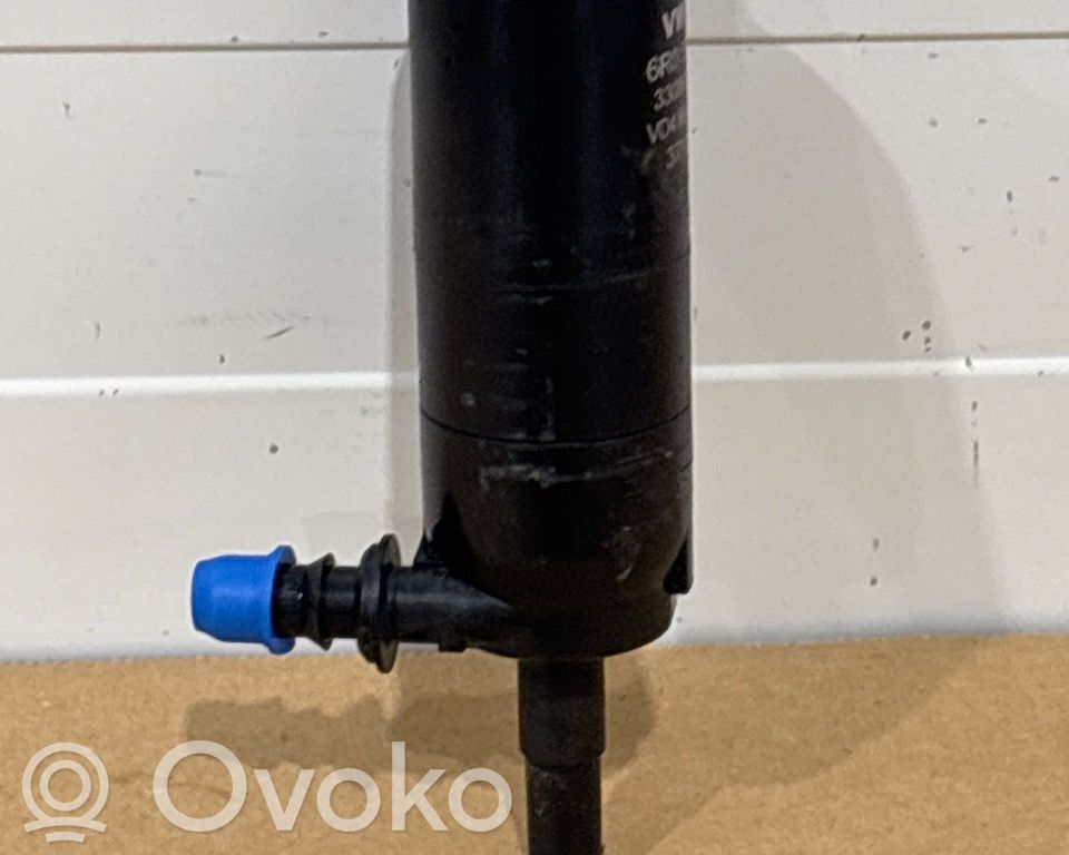 Volkswagen Tiguan Pompe de lave-glace de pare-brise