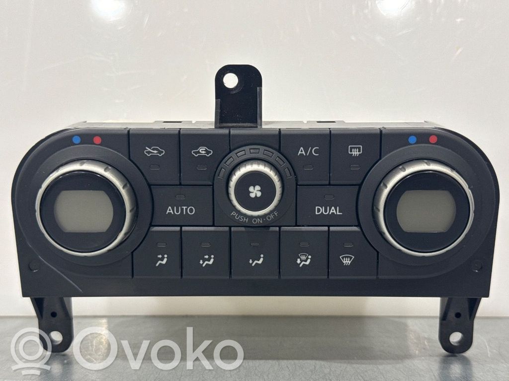 Nissan Qashqai Console centrale, commande chauffage/clim