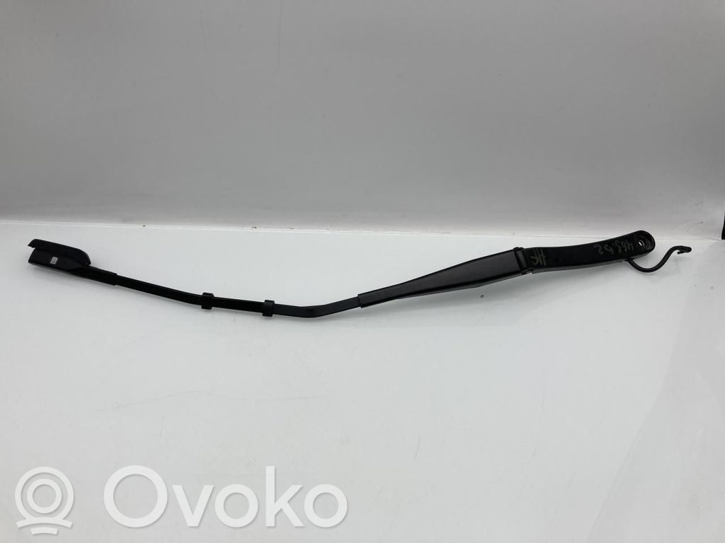 Tesla Model 3 Wischerarm vorne 