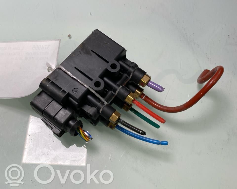 Audi e-tron Air suspension valve block 