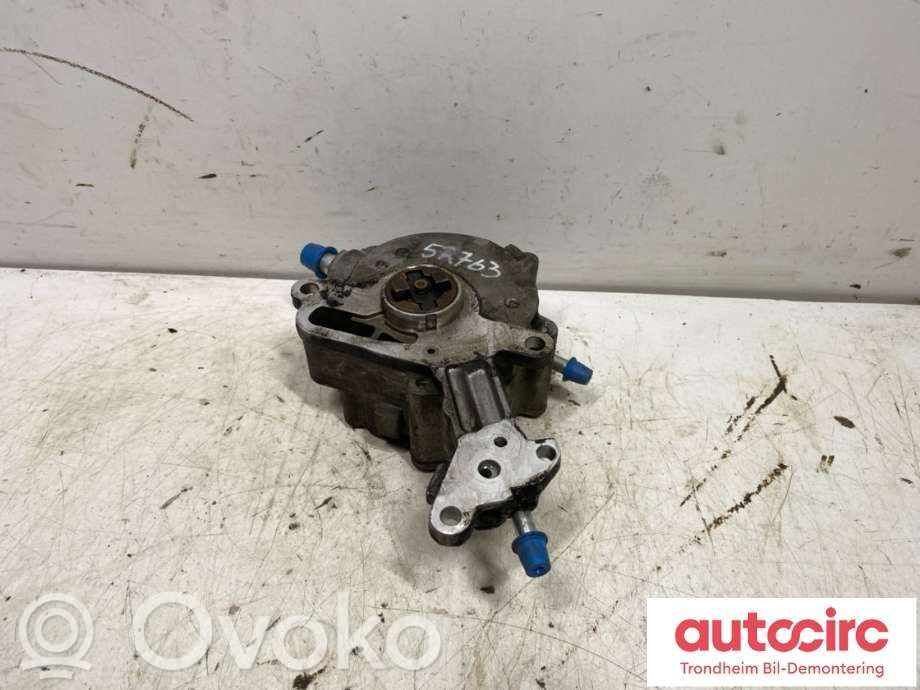 Volkswagen Touran I Pompa carburante immersa 