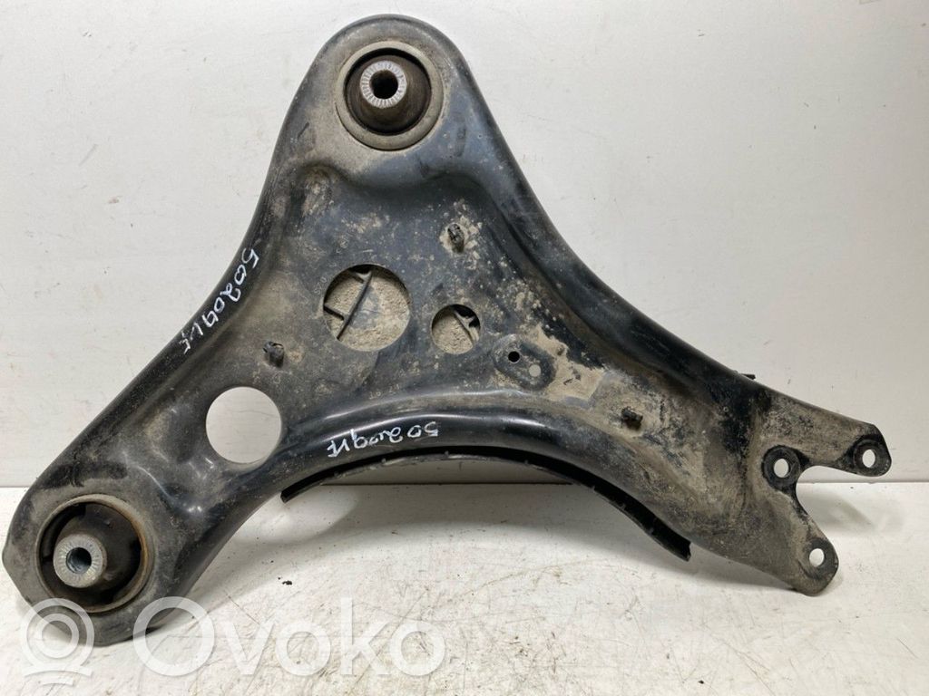 Volkswagen ID.4 Priekinė svirtis 
