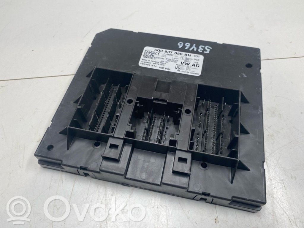 Volkswagen PASSAT B8 Modul de control caroserie central 