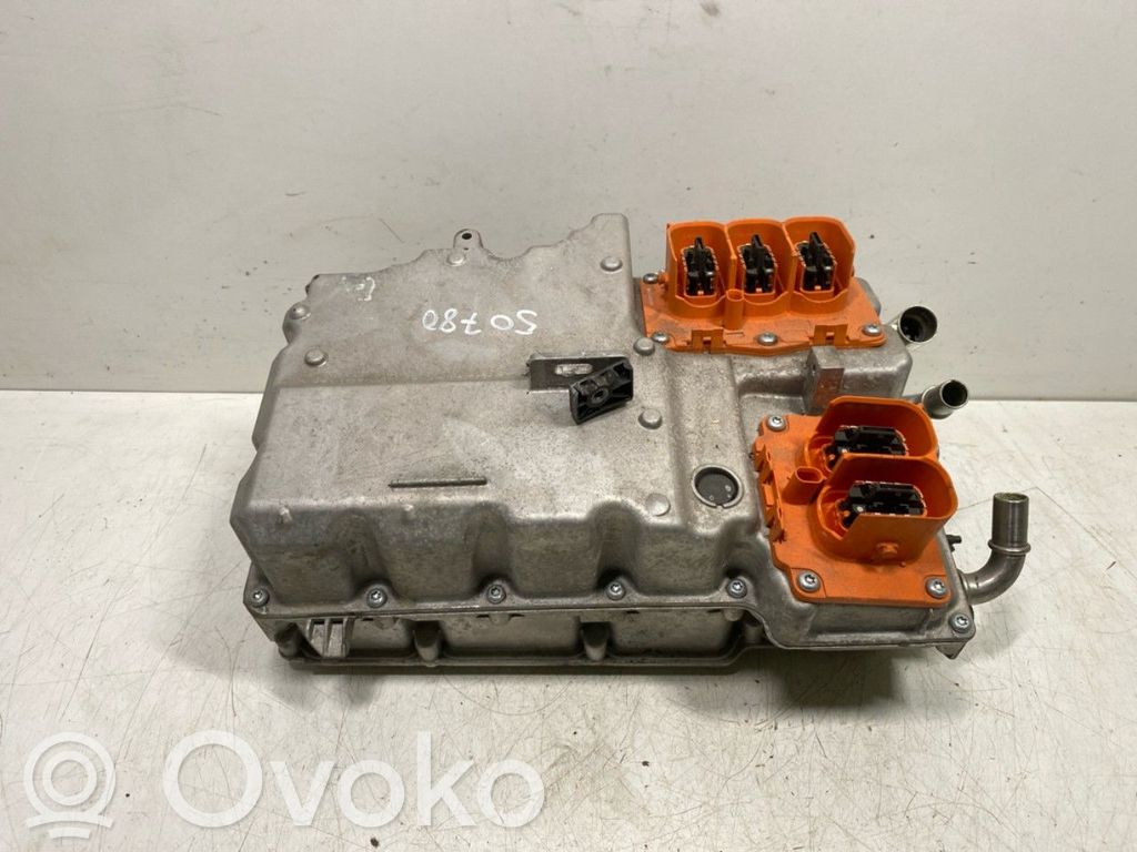Inversor/convertidor de voltaje   32202304,36011534,31673329,31673329,32202304,36011534