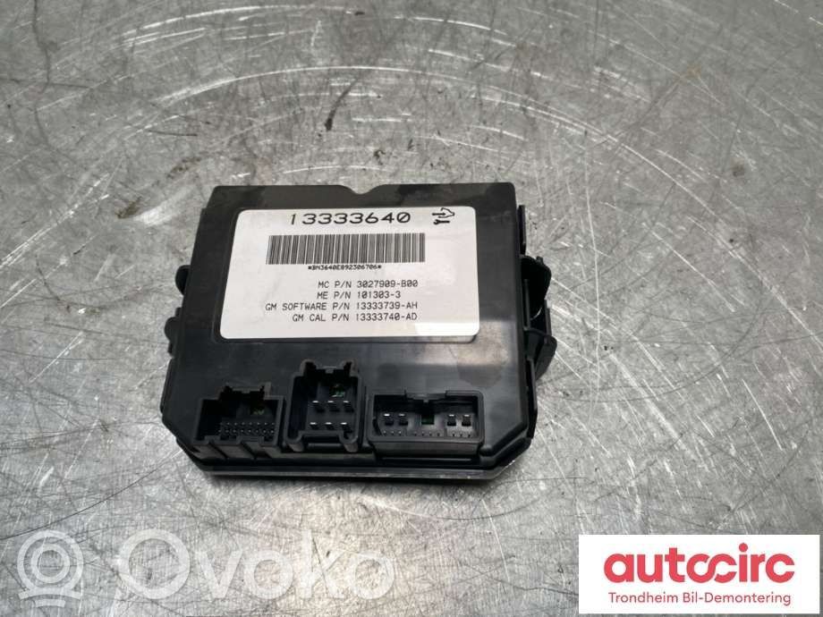 Opel Insignia A Tailgate/trunk control unit/module 